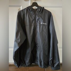 Columbia Men's Black Hodded Windbreaker
